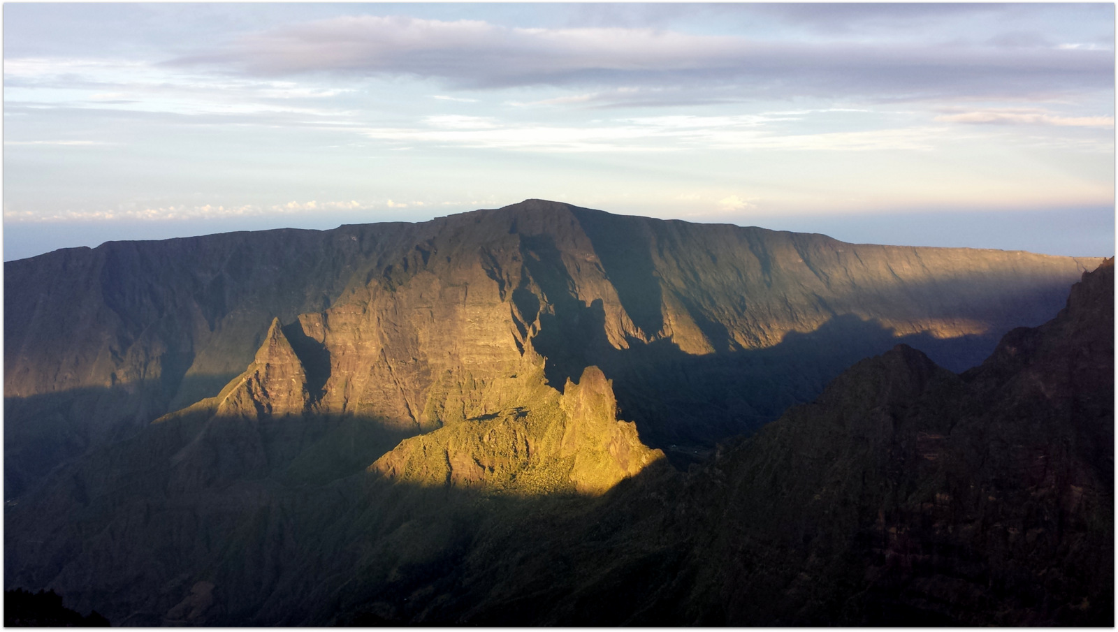 View on Gros Morne – Piton des Neiges