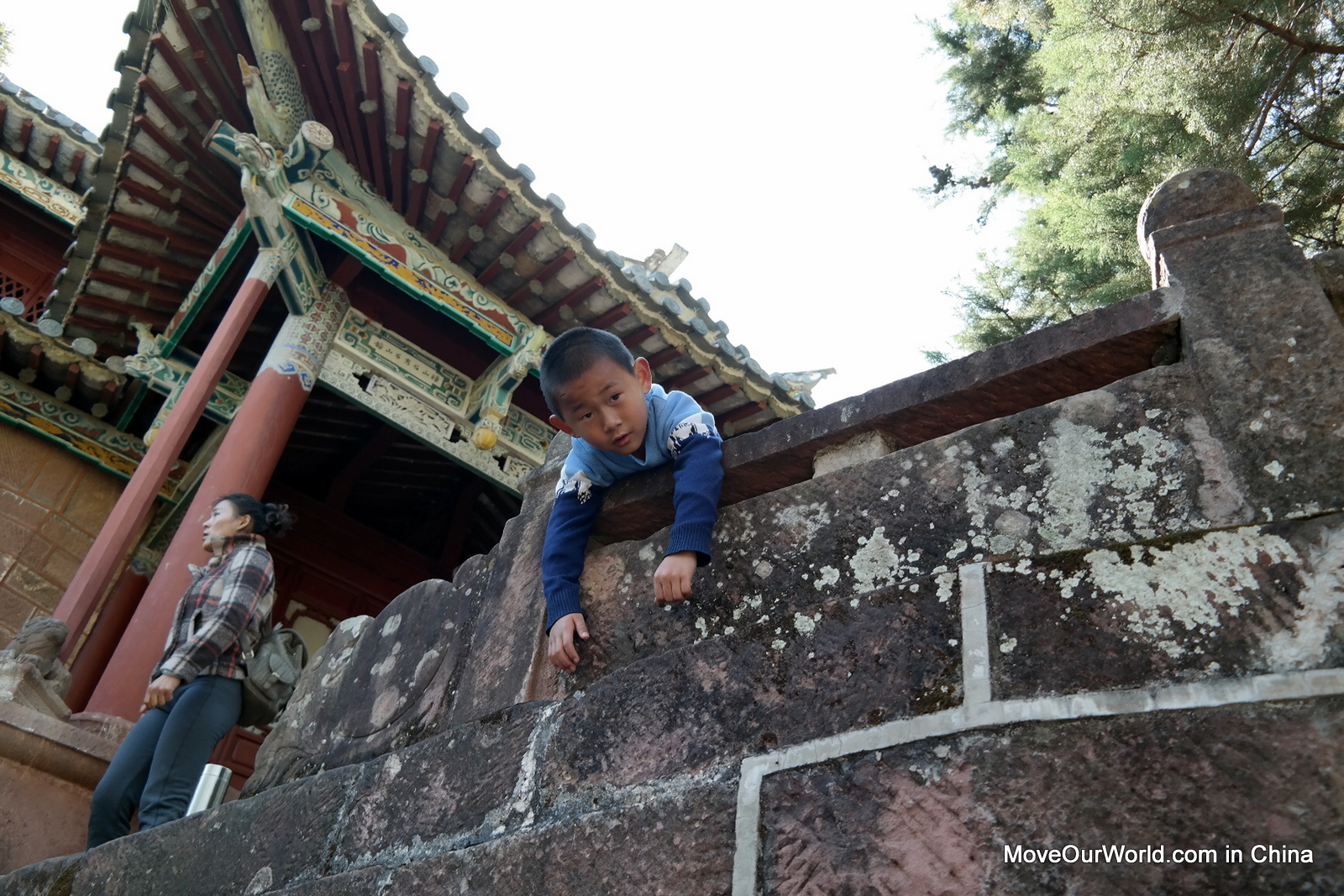 Shaxi Shaxi trekking temple